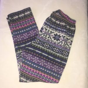 patterned leggings from Angie